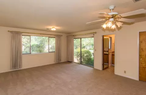 3295 Inverness St, Redding, CA 96002 photo 25