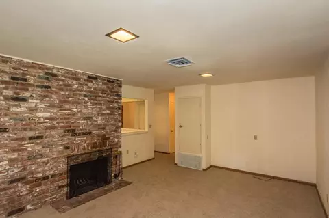 3295 Inverness St, Redding, CA 96002 photo 13