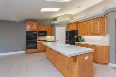 3070 Rush Creek Ct, Redding, CA 96002 photo 11
