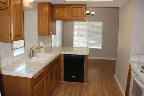 2581 Yana, Redding, CA 96002 photo 13