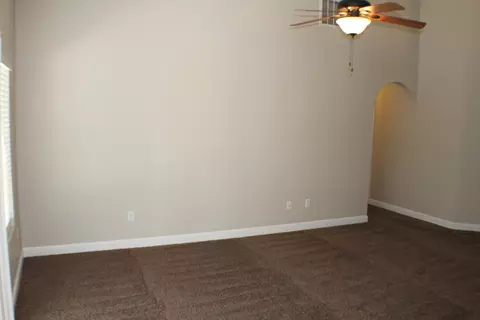 2581 Yana, Redding, CA 96002 photo 10