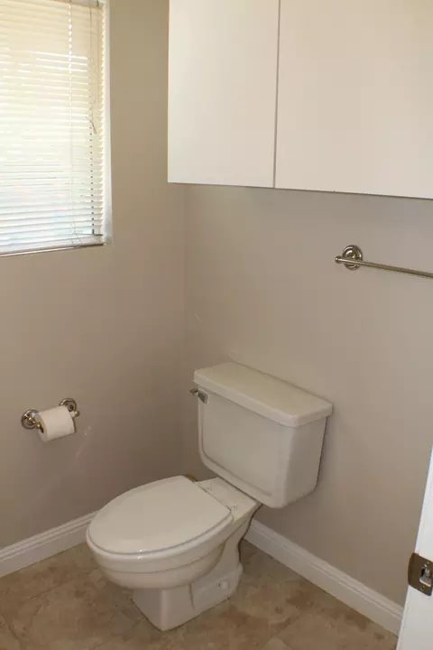2581 Yana, Redding, CA 96002 photo 23