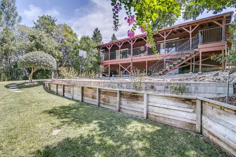 4634 Castle Ct, Redding, CA 96001 photo 20