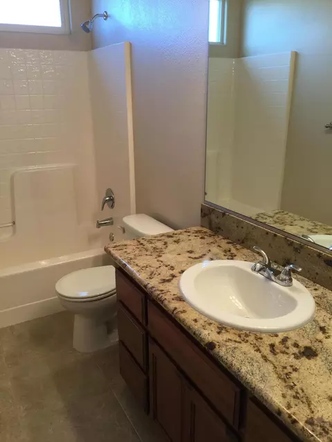 329 Stinson Loop, Redding, CA 96003 photo 7