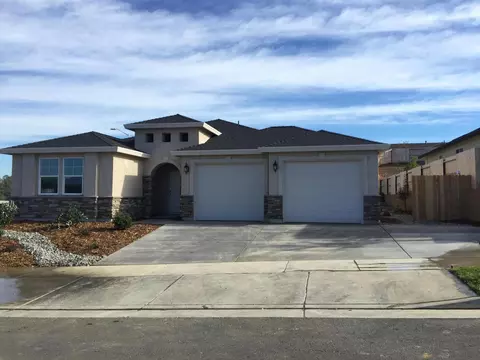 329 Stinson Loop, Redding, CA 96003 photo 1