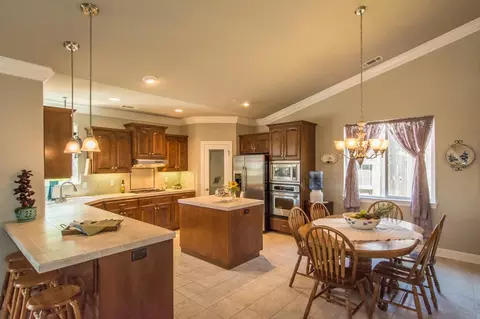 3363 Old Lantern Dr, Redding, CA 96003 photo 11