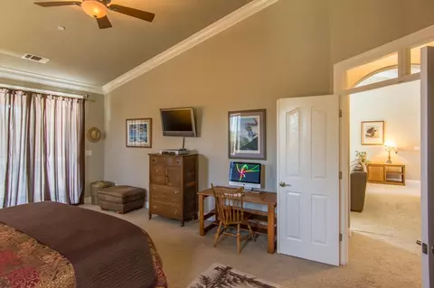 3363 Old Lantern Dr, Redding, CA 96003 photo 20