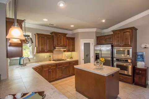 3363 Old Lantern Dr, Redding, CA 96003 photo 12