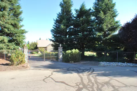 19687 Miwok Ct, Redding, CA 96002 photo 34