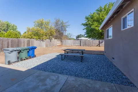 4415 Melody Ln, Redding, CA 96001 photo 22