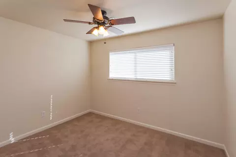 4415 Melody Ln, Redding, CA 96001 photo 12