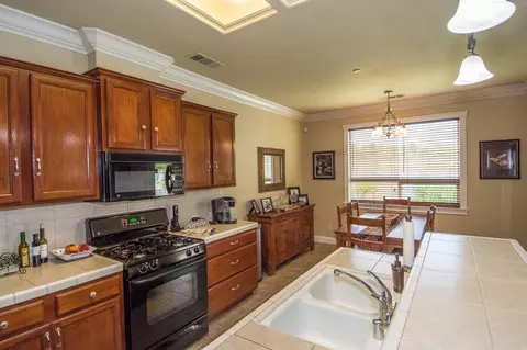 4158 Sunflower Dr, Redding, CA 96001 photo 7