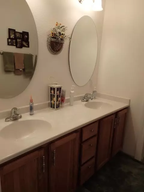 24732 Lakeview Ct, Fall River Mills, CA 96028 photo 3