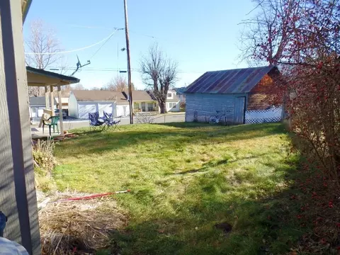24796 Long St, Fall River Mills, CA 96028 photo 16