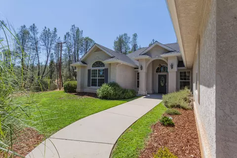 10320 White Star Dr, Redding, CA 96001 photo 7