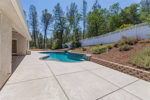 10320 White Star Dr, Redding, CA 96001 photo 40