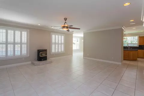 10320 White Star Dr, Redding, CA 96001 photo 9