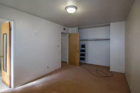 1465 Benton Dr, Redding, CA 96003 photo 4