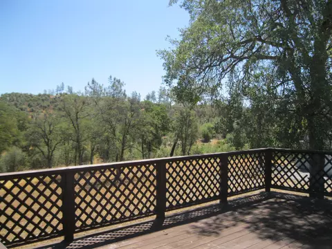 22240 Jones Valley Trl, Redding, CA 96003 photo 6