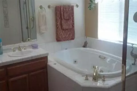 1045 Spring Ridge Dr, Redding, CA 96003 photo 9