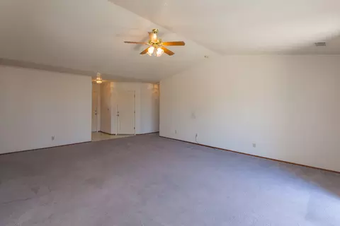 3497 Old Lantern Dr, Redding, CA 96003 photo 3