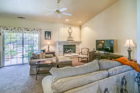 1469 White Water Cir, Redding, CA 96003 photo 7