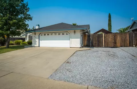 3920 Meadow Oak Way, Redding, CA 96002 photo 36
