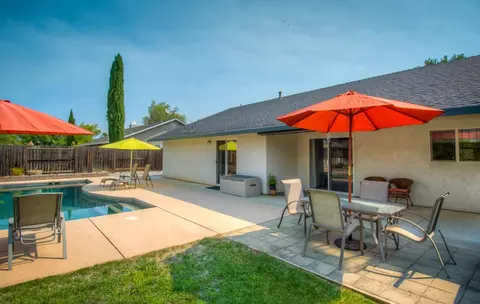 3920 Meadow Oak Way, Redding, CA 96002 photo 34
