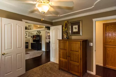 3920 Meadow Oak Way, Redding, CA 96002 photo 10