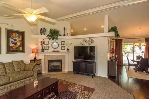 3920 Meadow Oak Way, Redding, CA 96002 photo 3