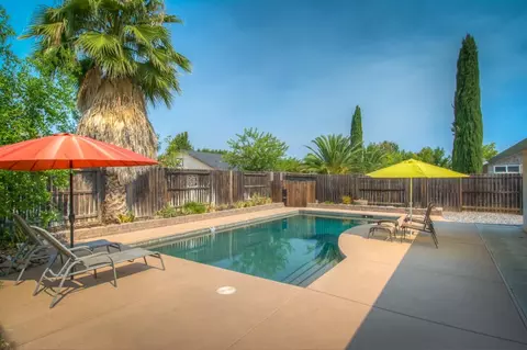 3920 Meadow Oak Way, Redding, CA 96002 photo 29