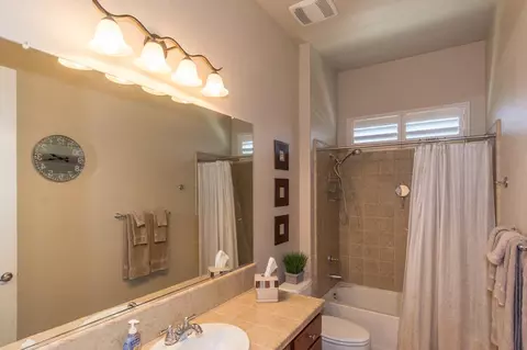 682 Rivercrest Pkwy, Redding, CA 96002 photo 33