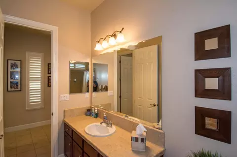 682 Rivercrest Pkwy, Redding, CA 96002 photo 32