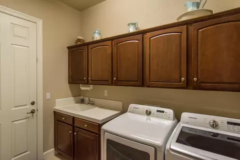 682 Rivercrest Pkwy, Redding, CA 96002 photo 43