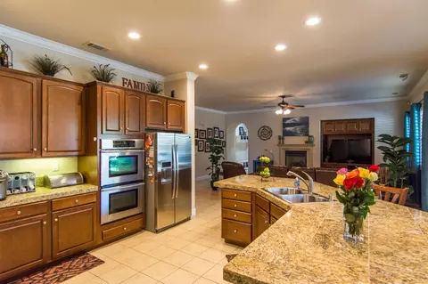 682 Rivercrest Pkwy, Redding, CA 96002 photo 17