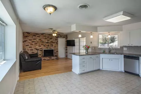 2014 Glengary Dr, Redding, CA 96001 photo 5
