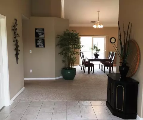 2832 Blue Bell Dr, Redding, CA 96001 photo 3