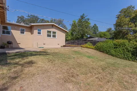 1055 Redbud Dr, Redding, CA 96001 photo 32
