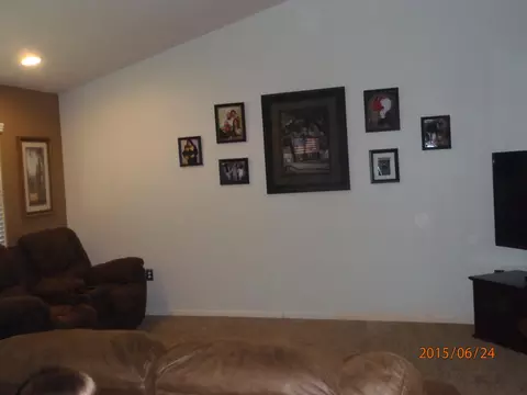 19377 Davidson Ln, Anderson, CA 96007 photo 5