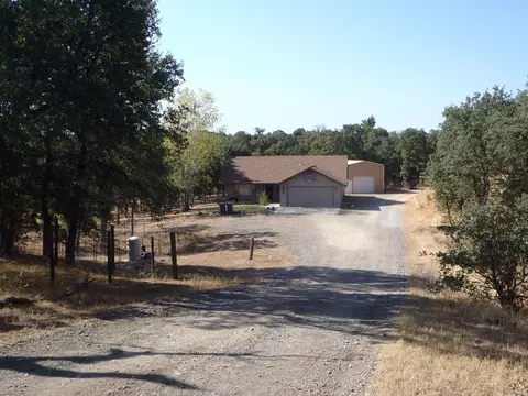 19377 Davidson Ln, Anderson, CA 96007 photo 23