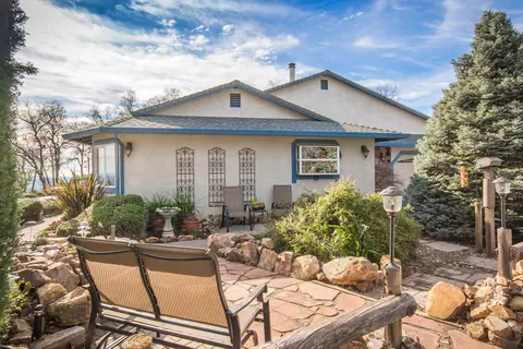 13835 Green Mountain Trl, Redding, CA 96003 photo 22