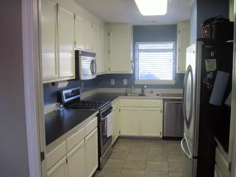 6008 Mid Drive Trl, Redding, CA 96003 photo 4