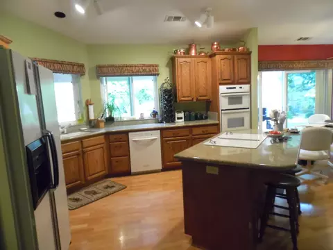 4480 Brittany Dr, Redding, CA 96002 photo 7