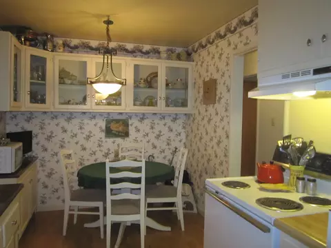 2164 Paris Ave, Redding, CA 96001 photo 4