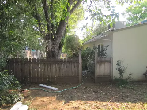 2164 Paris Ave, Redding, CA 96001 photo 25