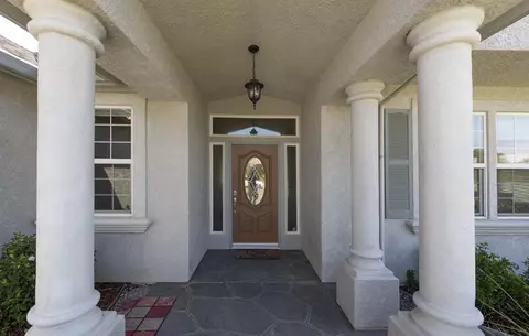 2130 Oshea Way, Redding, CA 96003 photo 2