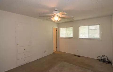 601 Rafael St, Redding, CA 96002 photo 23