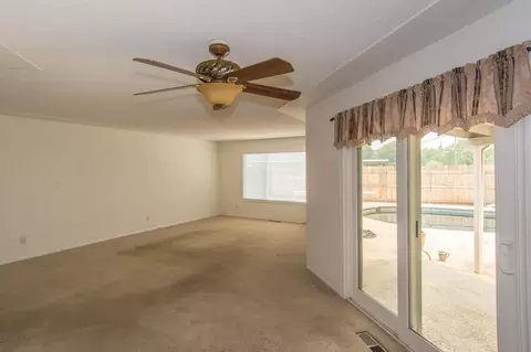 601 Rafael St, Redding, CA 96002 photo 10