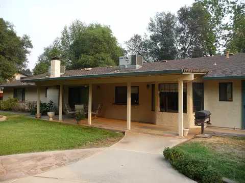 2526 Phil Ct, Redding, CA 96002 photo 20