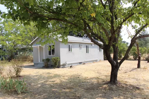 1279 Deodar Way, Redding, CA 96003 photo 1